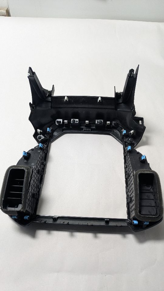 2023 SUBARU ASCENT COMPLETE INTERIOR - 465642 — photo 4