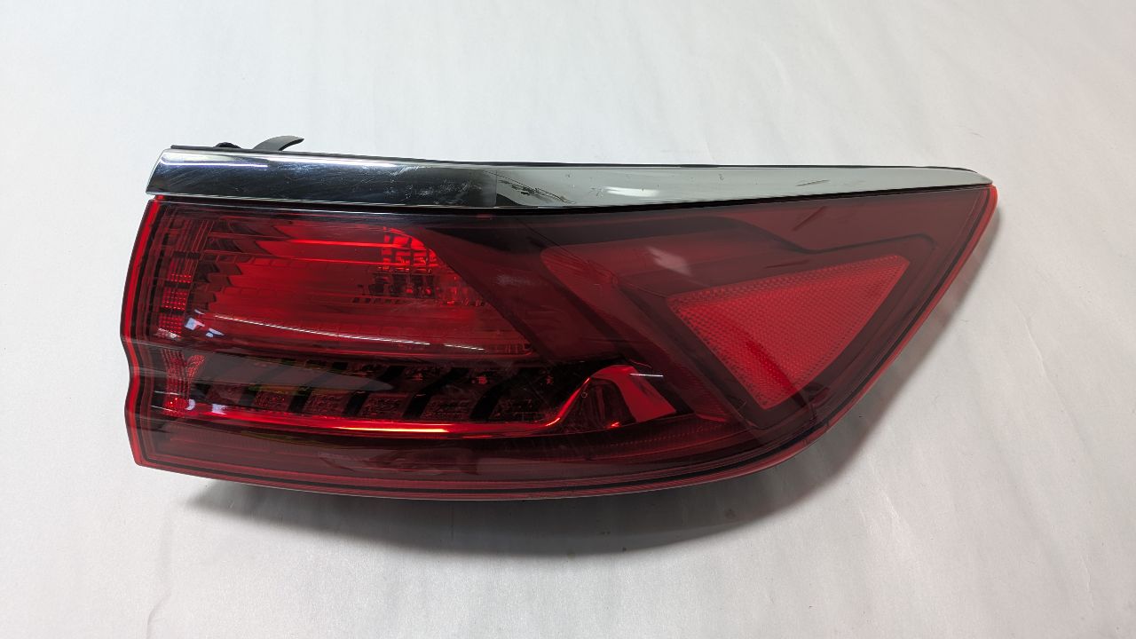 2017 KIA CADENZA Right TAIL LAMP - 465659
