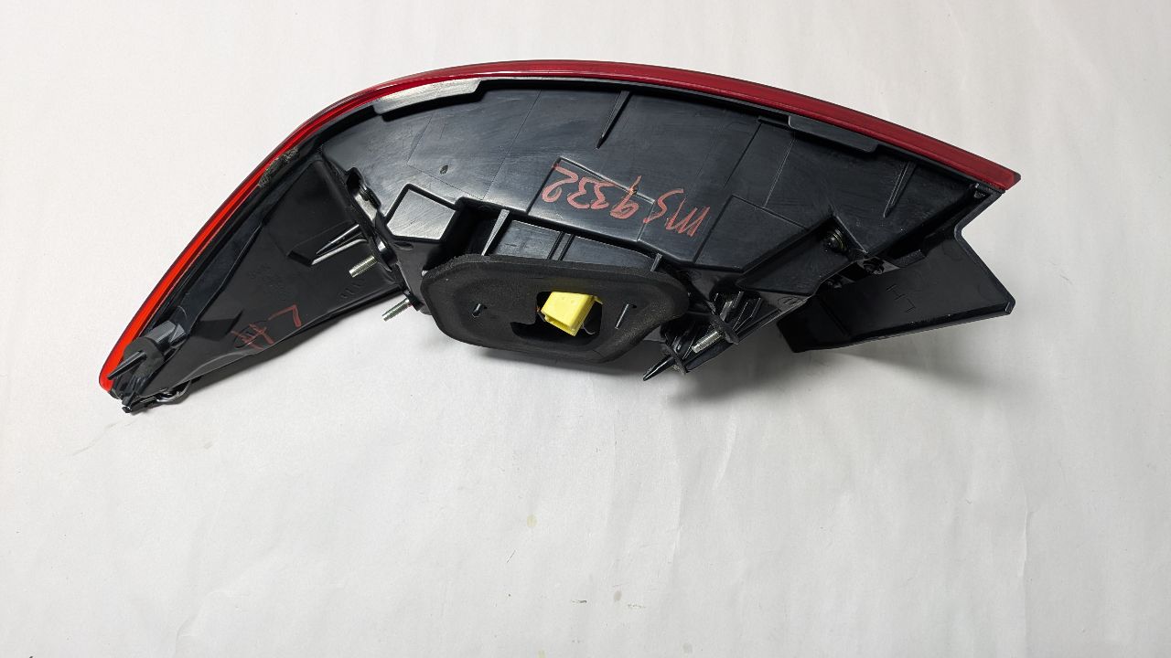 2017 KIA CADENZA Left TAIL LAMP - 465660 — photo 3