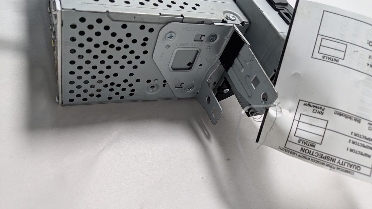 2017 KIA CADENZA Radio Audio - 465662 — photo 5