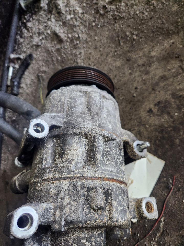 2017 KIA CADENZA AC COMPRESSOR - 465669 — photo 4