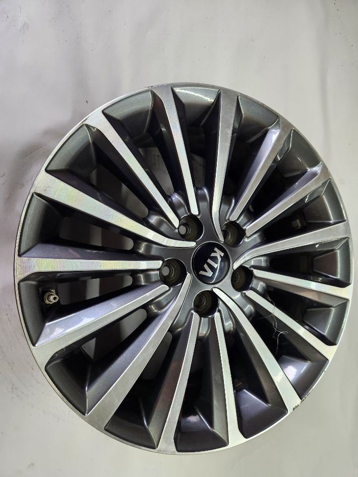 2017 KIA CADENZA WHEEL - 465670