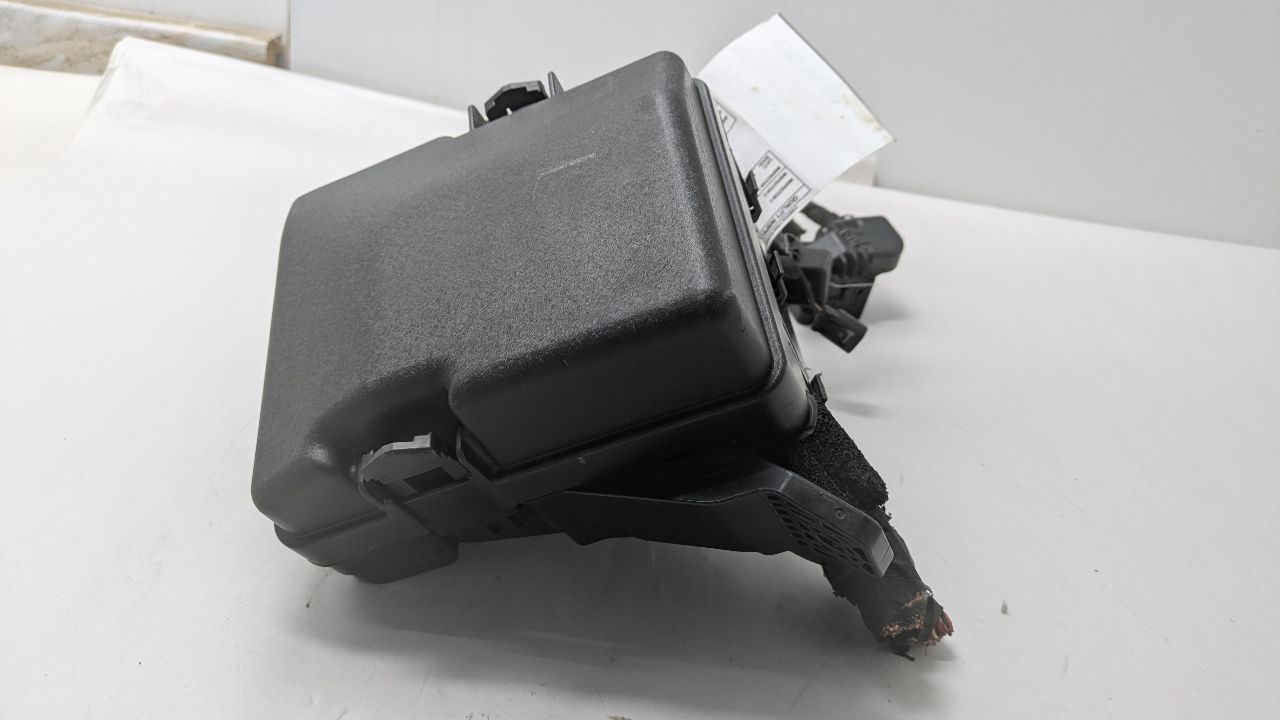 2017 KIA CADENZA Fuse Box, Engine - 465672 — photo 2