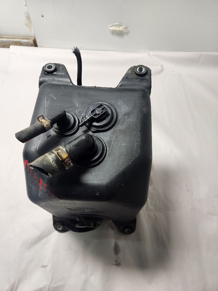 2018 NISSAN TITAN XD Exhaust Fluid Tank - 466072
