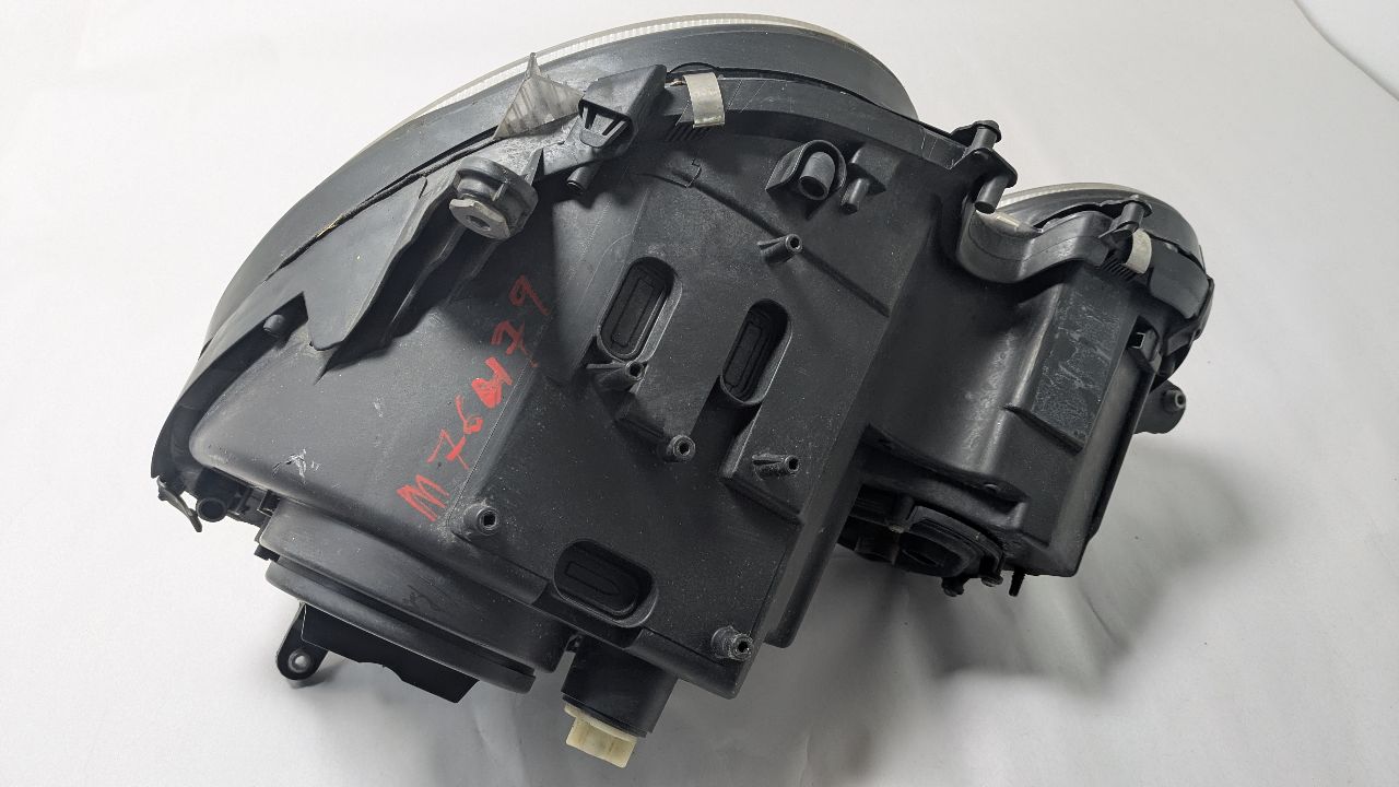 2006 MERCEDES-BENZ E-CLASS Right HEADLAMP ASSEMBLY - 466274 — photo 2