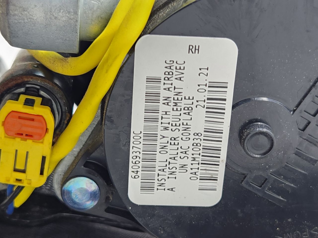 2023 SUBARU ASCENT COMPLETE INTERIOR - 466370 — photo 4