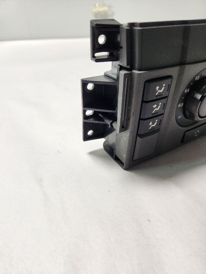 2007 LAND ROVER RANGE ROVER TEMP CONTROL - 466419 — photo 3