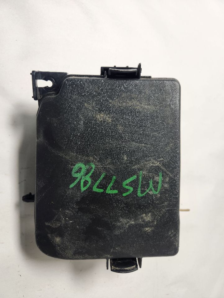 2015 HYUNDAI ELANTRA Fuse Box, Engine - 466441 — photo 1