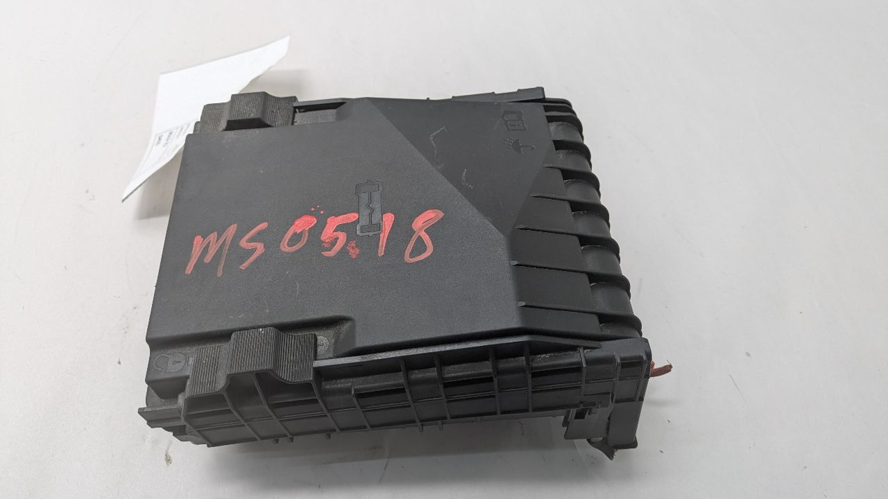 2011 VOLKSWAGEN TIGUAN Fuse Box, Engine - 466481