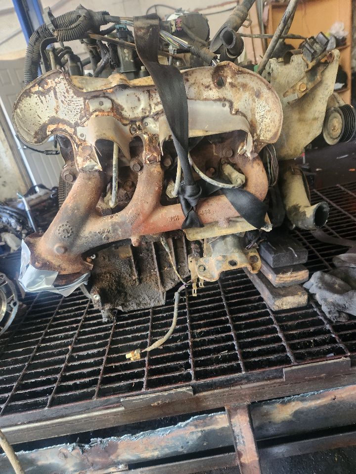 2011 CHEVROLET SILVERADO 1500 PICKUP ENGINE ASSEMBLY - 466892 — photo 2