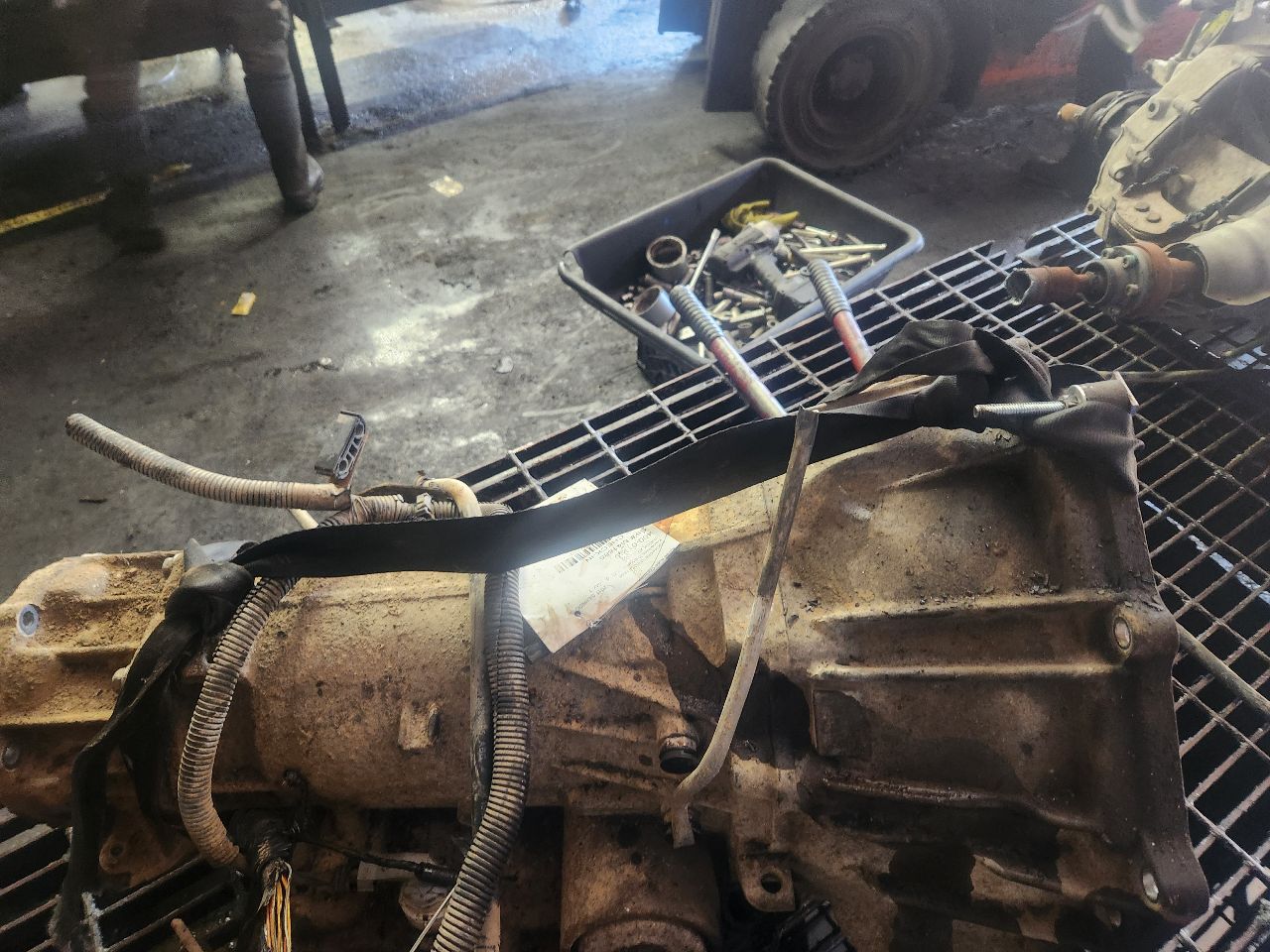 2011 CHEVROLET SILVERADO 1500 PICKUP Transmiss,Transaxle - 466893 — photo 3
