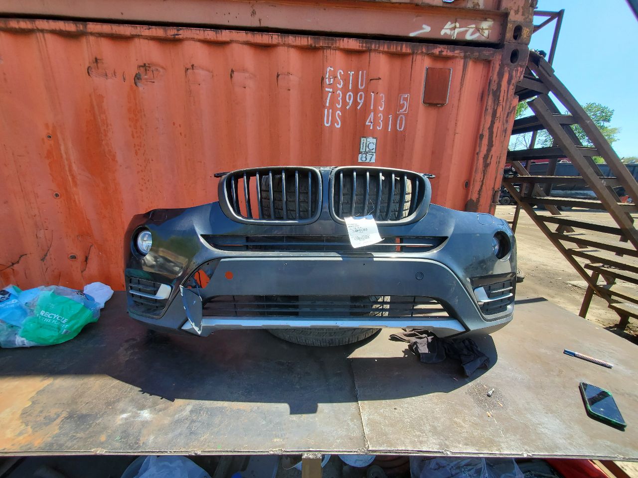 2015 BMW X3 BUMPER ASSY, FRONT - 466941 — photo 1