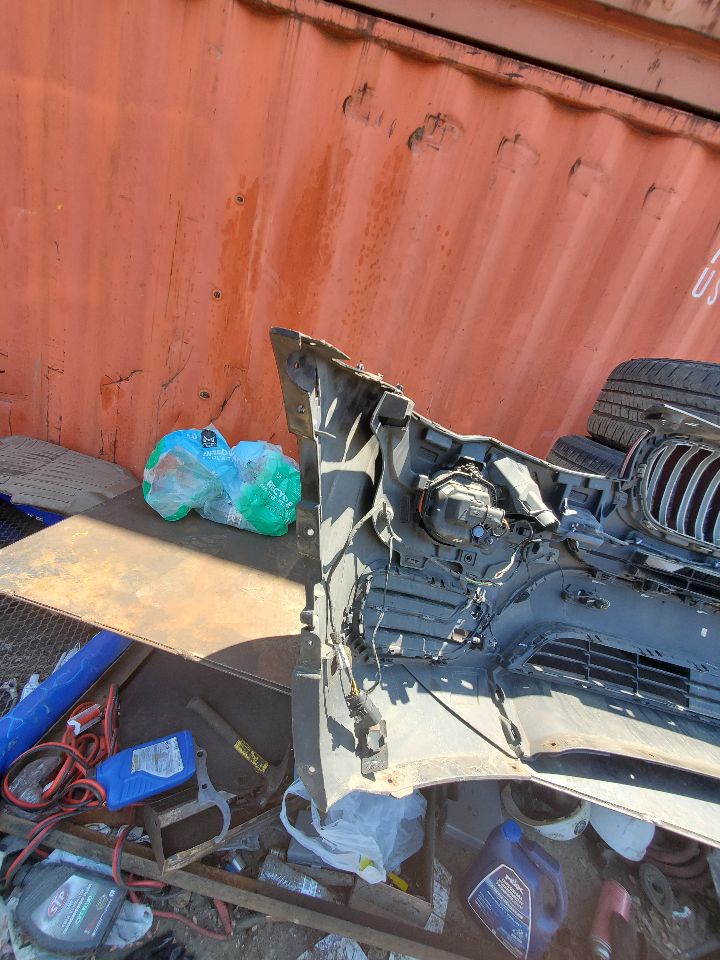 2015 BMW X3 BUMPER ASSY, FRONT - 466941 — photo 6