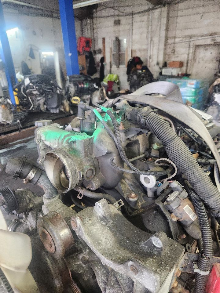2003 CHEVROLET SUBURBAN 1500 ENGINE ASSEMBLY - 466960 — photo 5