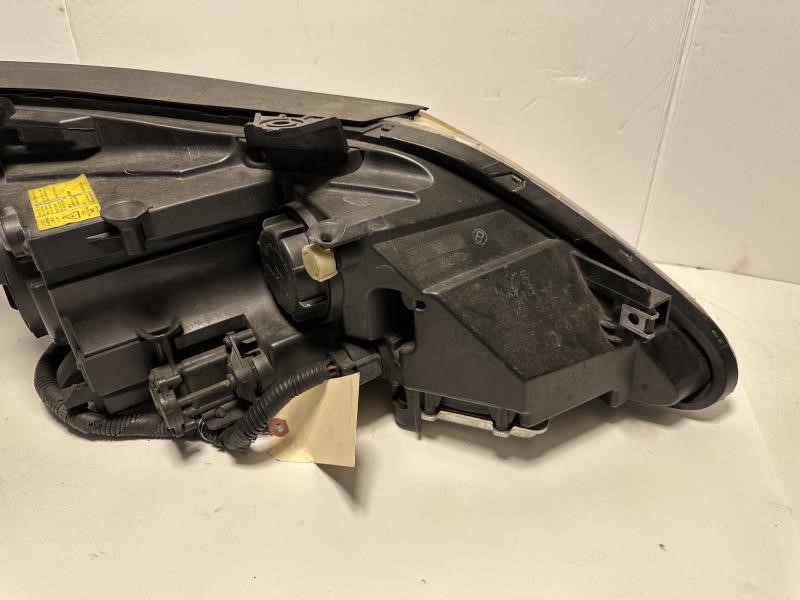 2010 HYUNDAI GENESIS Left HEADLAMP ASSEMBLY - 467 — photo 6