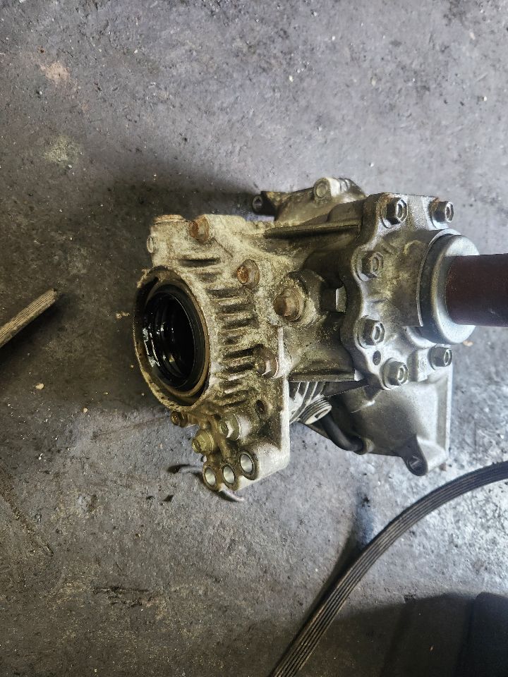 2011 NISSAN MURANO TRANSFER CASE ASSY - 467011