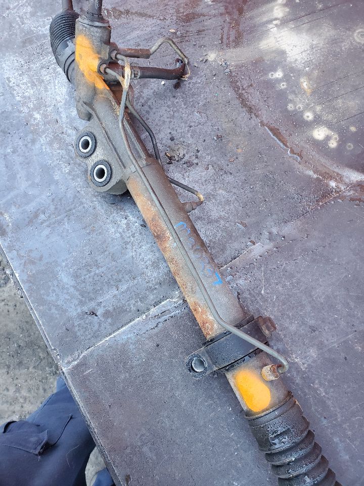 2005 NISSAN TITAN STEERING GEAR RACK - 467152 — photo 3