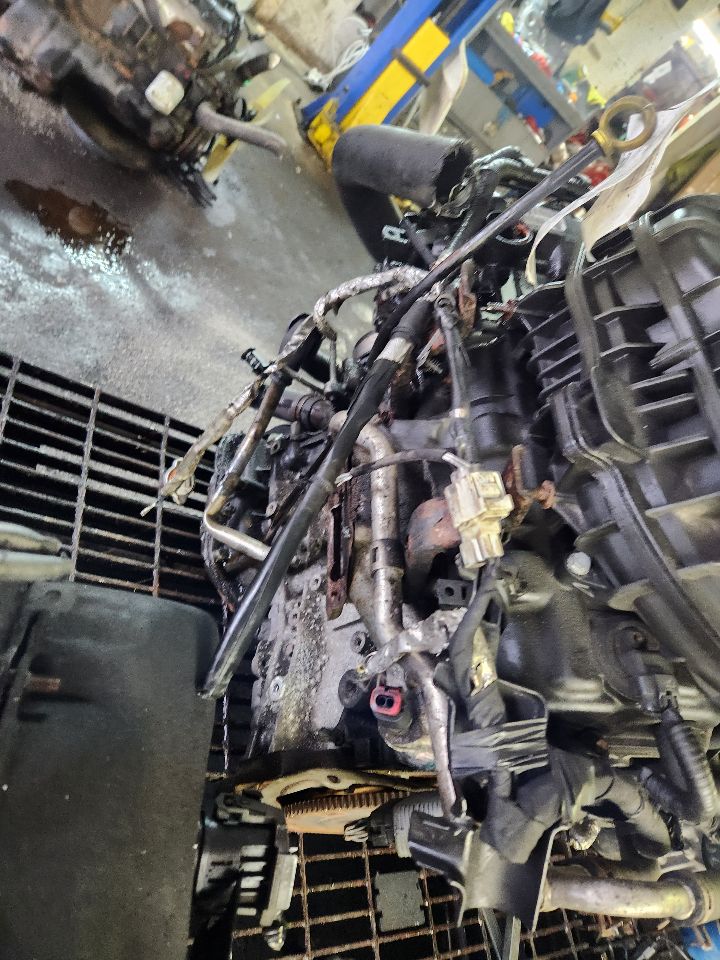 2011 CHRYSLER TOWN & COUNTRY ENGINE ASSEMBLY - 467561 — photo 2