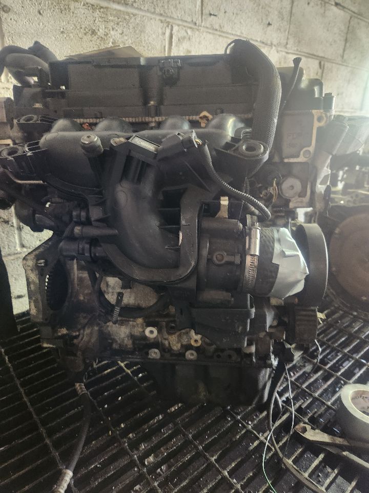 2009 MINI COOPER CLUBMAN 4cyl Gasoline Turbo 1.6 ENGINE ASSEMBLY - 467696