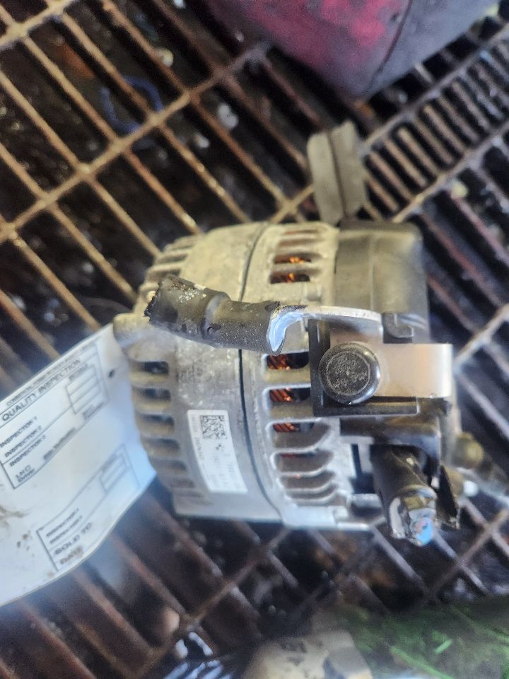 2019 MINI COOPER COOPER ALTERNATOR - 467708 — photo 3