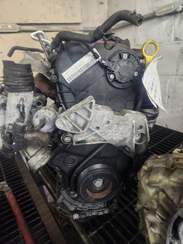 2017 VOLKSWAGEN CC EXHAUST MANIFOLD - 467798 — photo 4