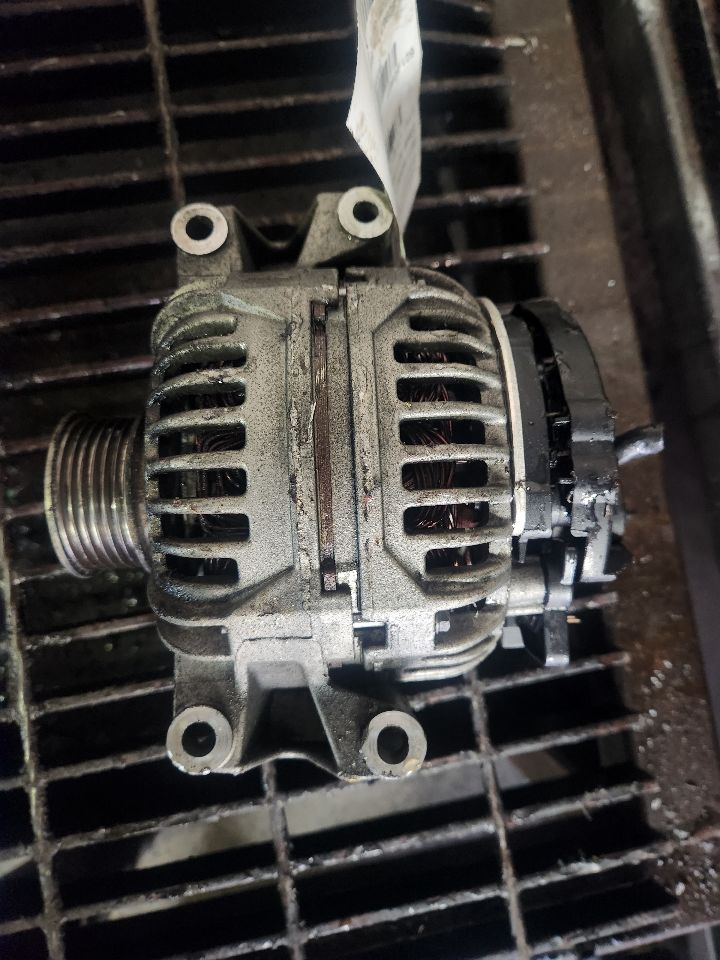 2017 VOLKSWAGEN CC ALTERNATOR - 467804 — photo 3