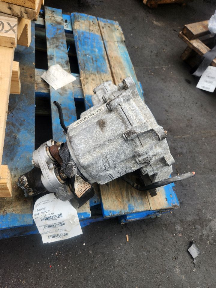 2014 BMW 320i 4cyl Gasoline Turbo 2.0 TRANSFER CASE ASSY - 467808