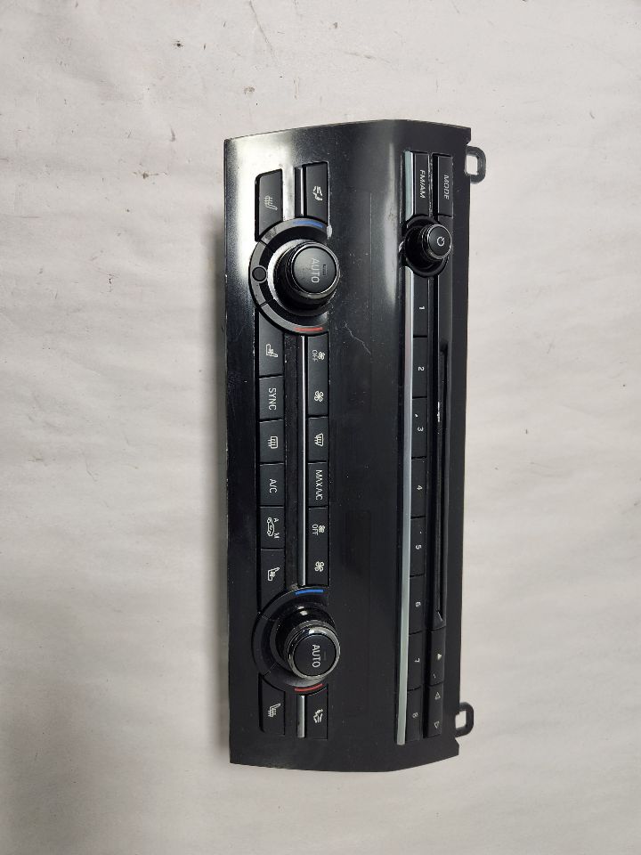 2015 BMW 740i Radio Audio - 467865
