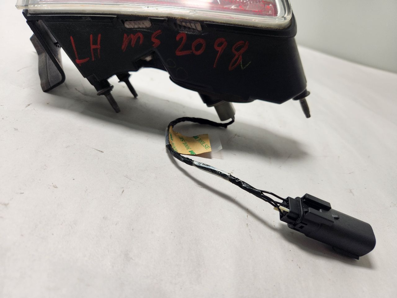 2015 LINCOLN MKZ Left TAIL LAMP - 467876 — photo 2