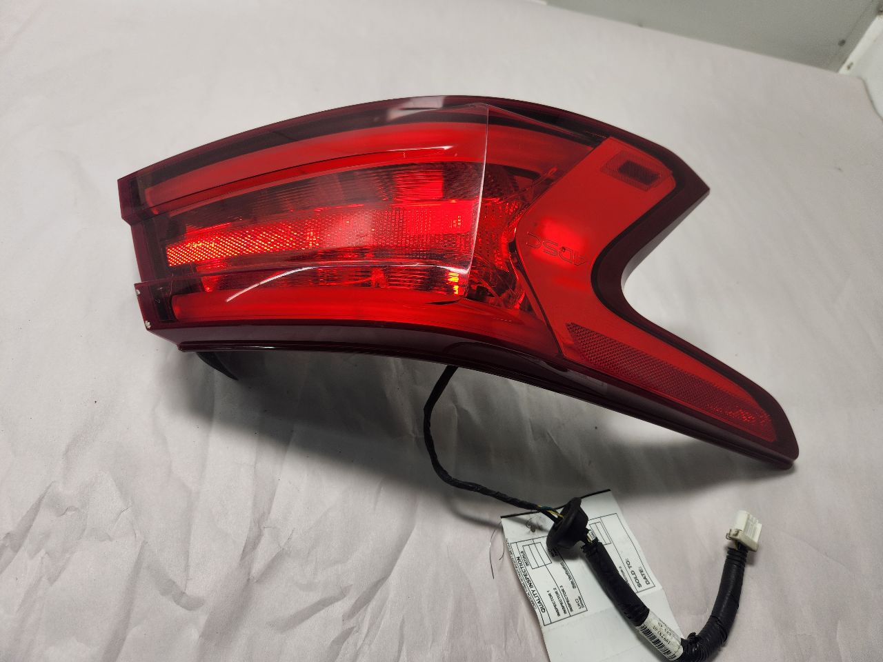 2016 NISSAN MAXIMA Left TAIL LAMP - 468073