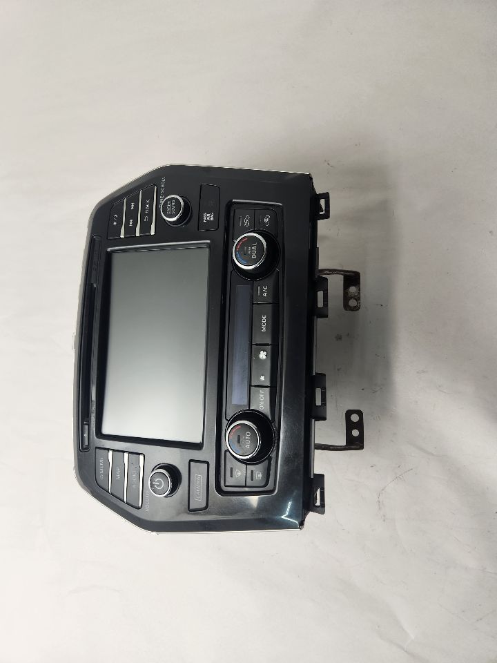 2016 NISSAN MAXIMA Radio Audio - 468075