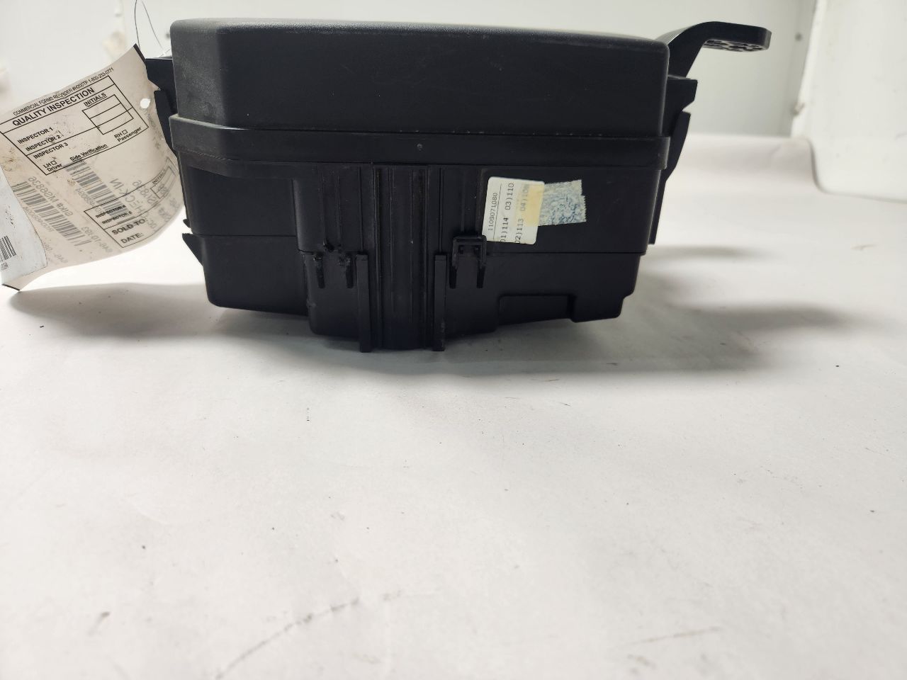 2012 KIA SORENTO Fuse Box, Engine - 468094 — photo 1