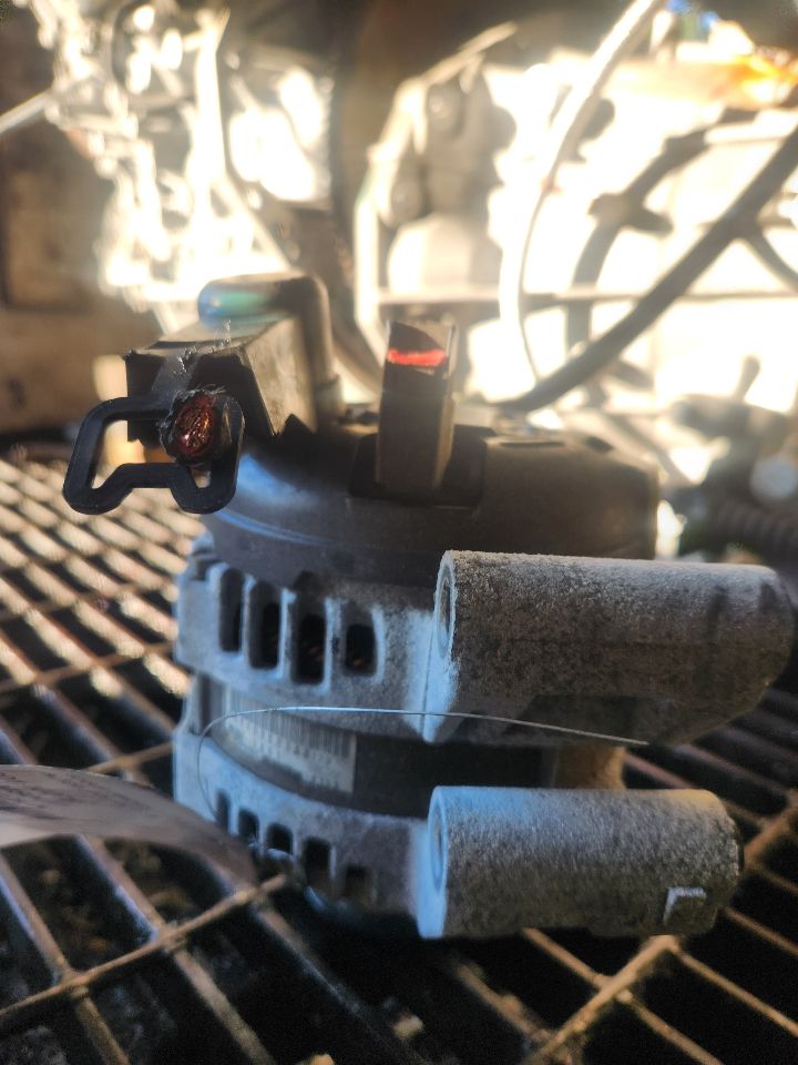 2021 JEEP GRAND CHEROKEE ALTERNATOR - 468287 — photo 4