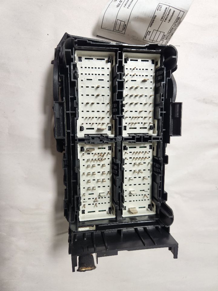 2018 CHEVROLET MALIBU Fuse Box, Engine - 468354