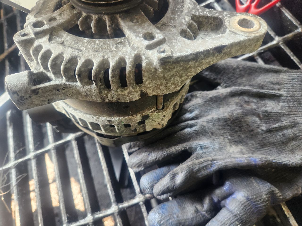 2010 VOLKSWAGEN ROUTAN ALTERNATOR - 468409 — photo 5