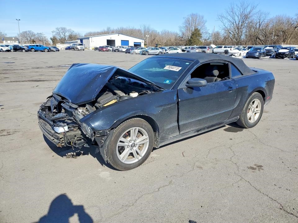 2014 FORD MUSTANG Fuse Box, Engine - 468442