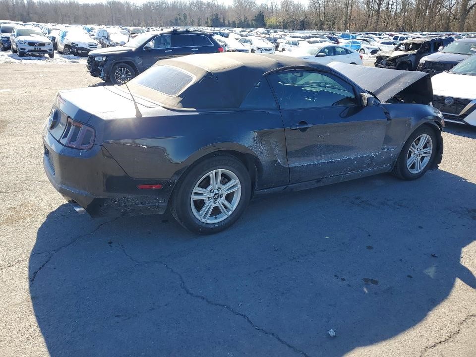 2014 FORD MUSTANG Fuse Box, Engine - 468442 — photo 3