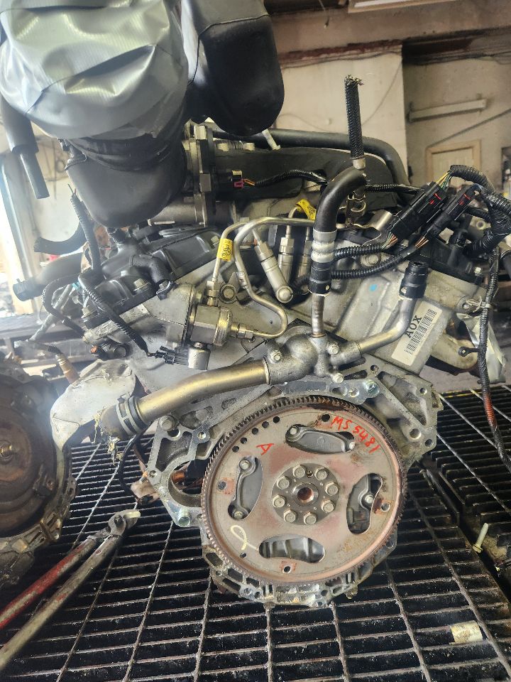 2011 BUICK ENCLAVE ENGINE ASSEMBLY - 468855