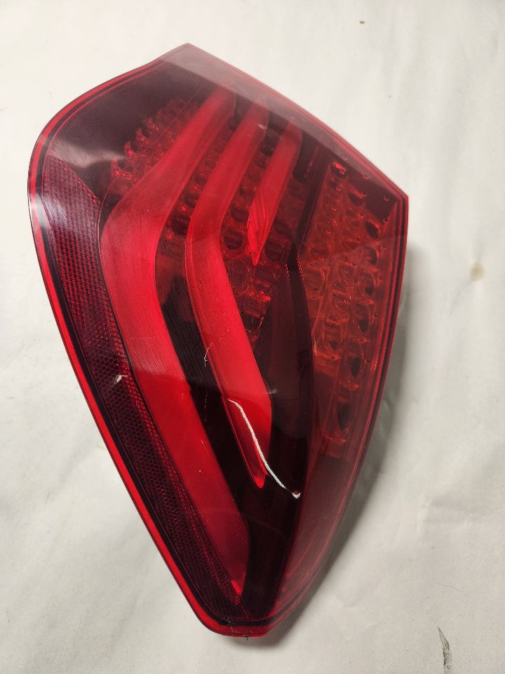2015 BMW 740i Right TAIL LAMP - 468957