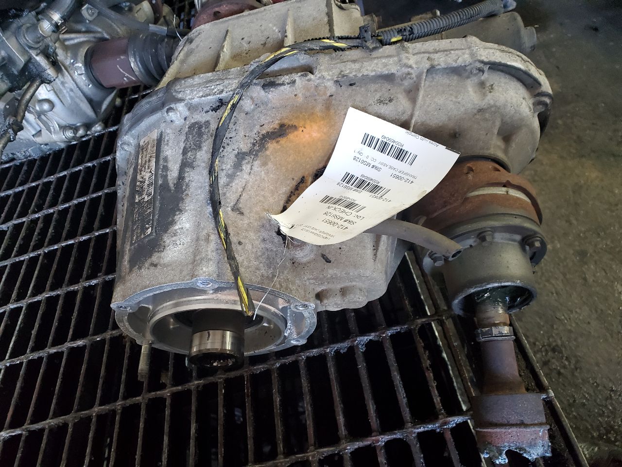2010 JEEP LIBERTY TRANSFER CASE ASSY - 469049 — photo 2