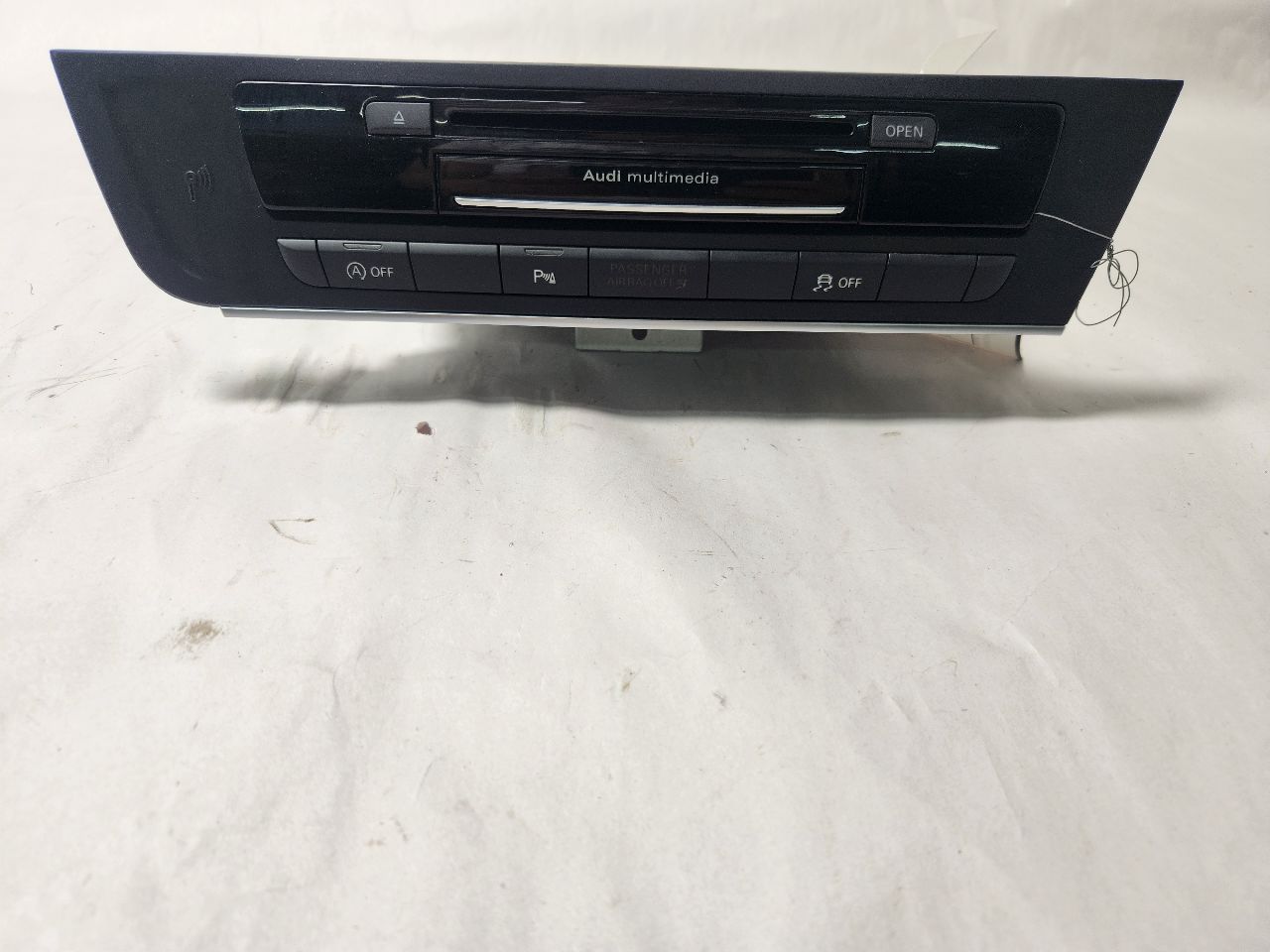 2014 AUDI A6 Radio Audio - 469189