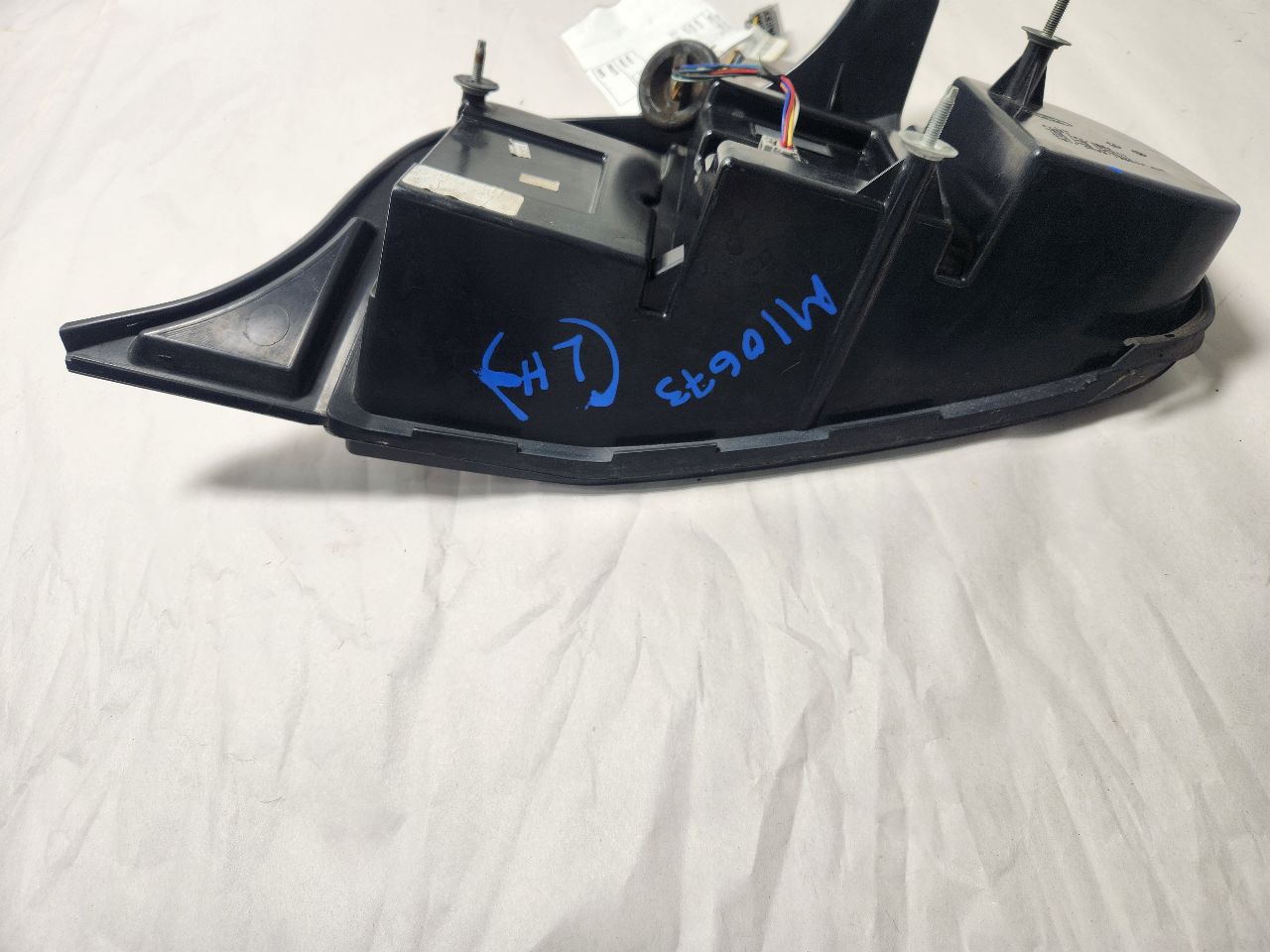 2014 FORD MUSTANG Left TAIL LAMP - 469235 — photo 5