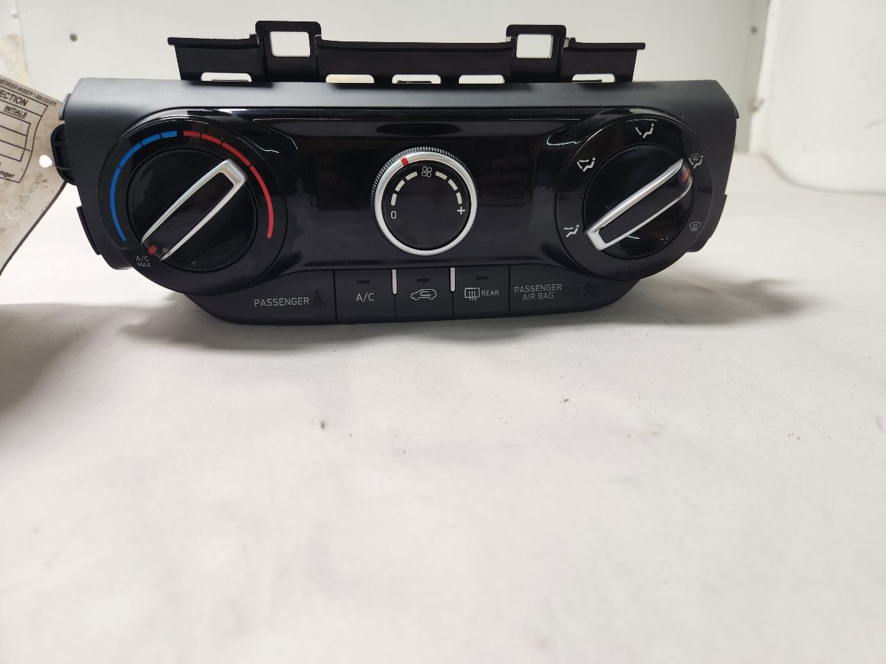 2023 HYUNDAI KONA TEMP CONTROL - 469261
