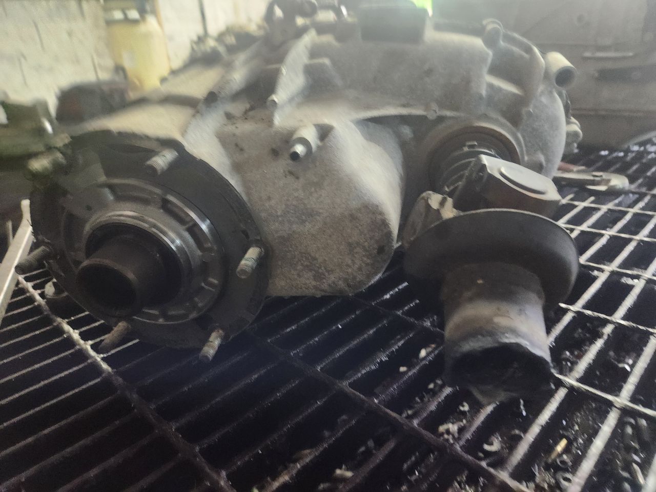2016 GMC YUKON TRANSFER CASE ASSY - 469689 — photo 2
