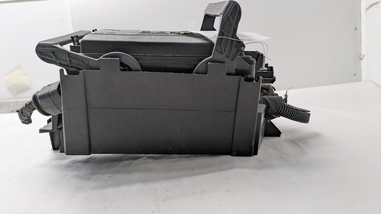 2016 GMC YUKON Fuse Box, Engine - 469694