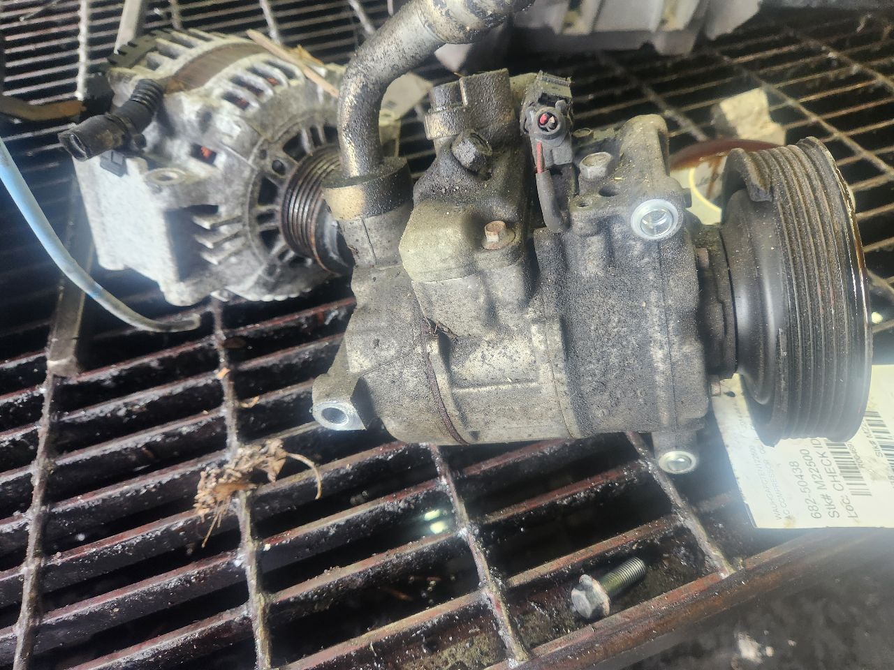 2014 AUDI A6 AC COMPRESSOR - 469749 — photo 3