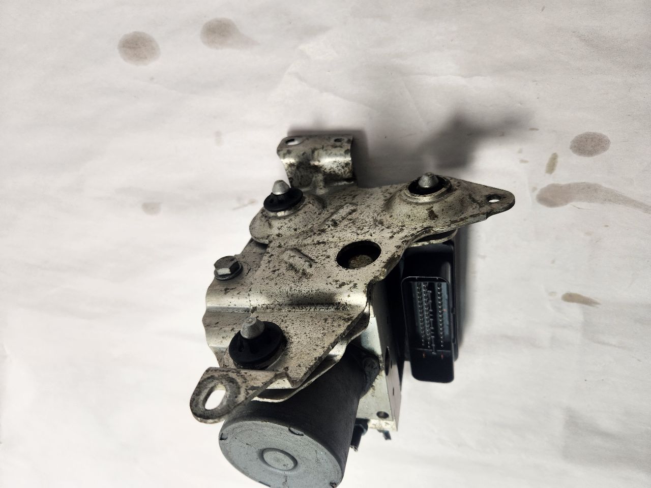 2014 AUDI A6 Anti-lock Brake Pts - 469750 — photo 3