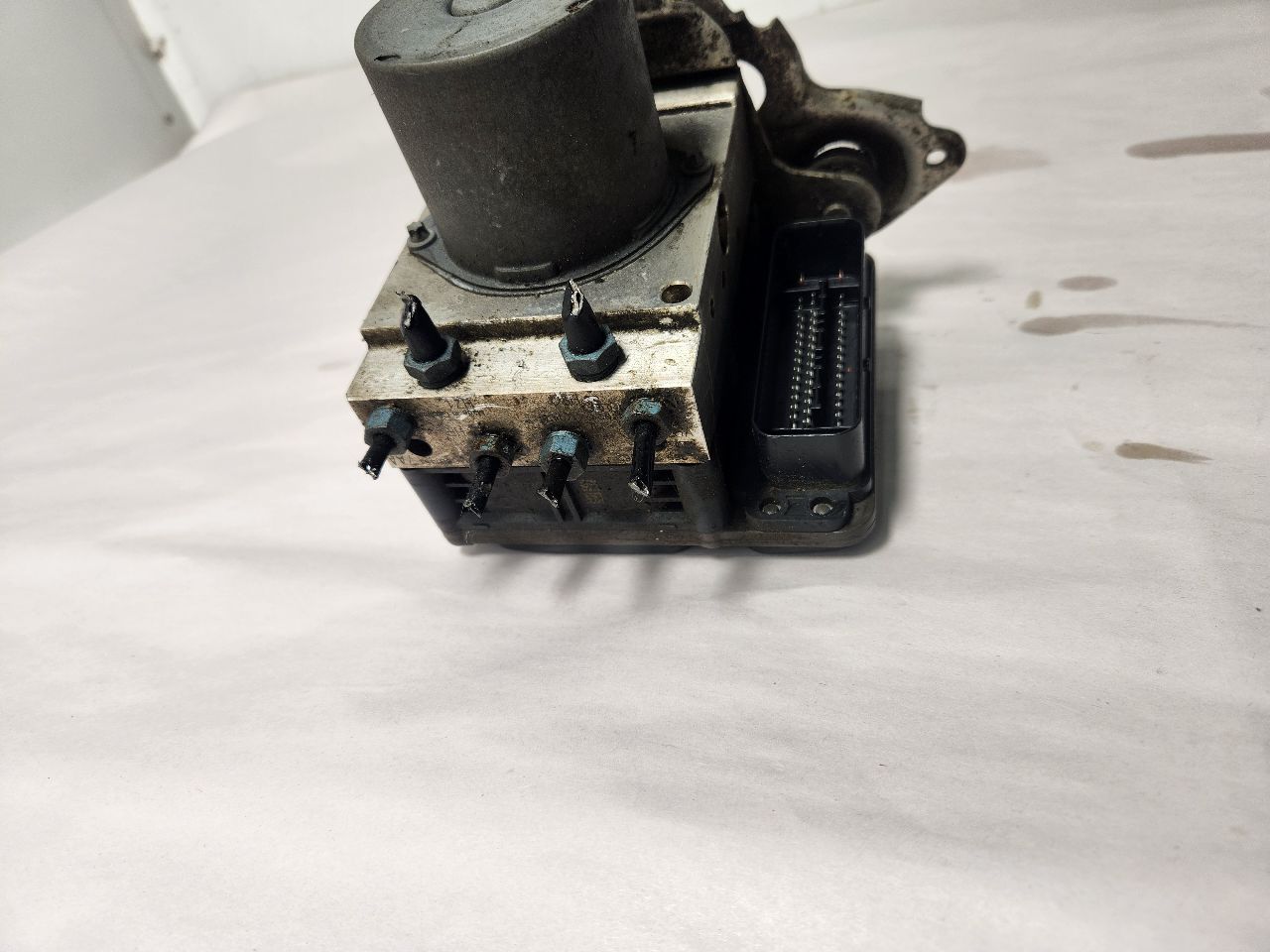 2014 AUDI A6 Anti-lock Brake Pts - 469750 — photo 4