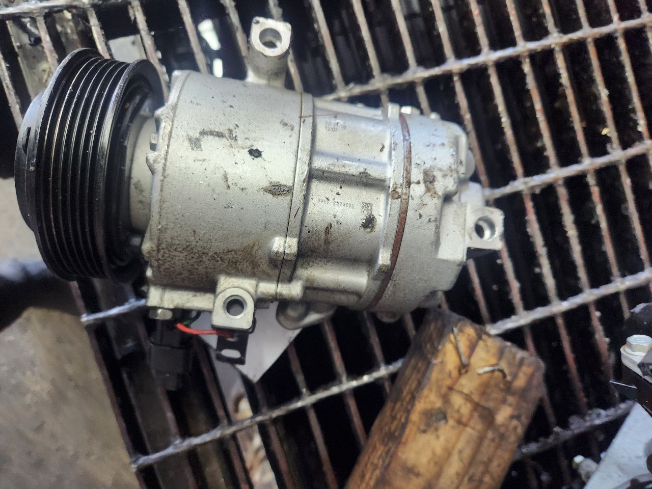 2023 HYUNDAI KONA AC COMPRESSOR - 469812 — photo 3