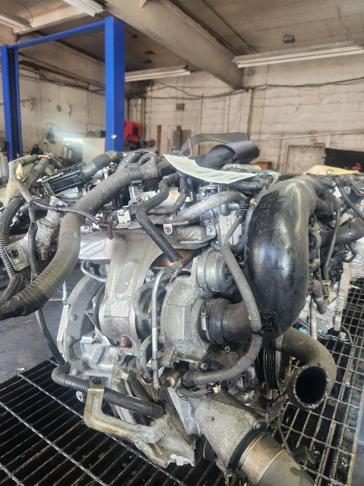 2016 INFINITI Q50 ENGINE ASSEMBLY - 469864 — photo 5